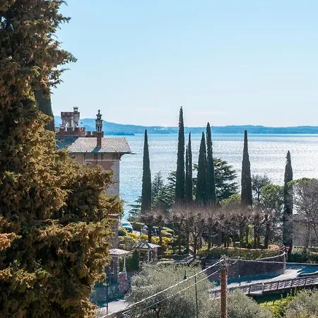Oda ve Kahvaltı La Piccola Gardenia Gardone Riviera