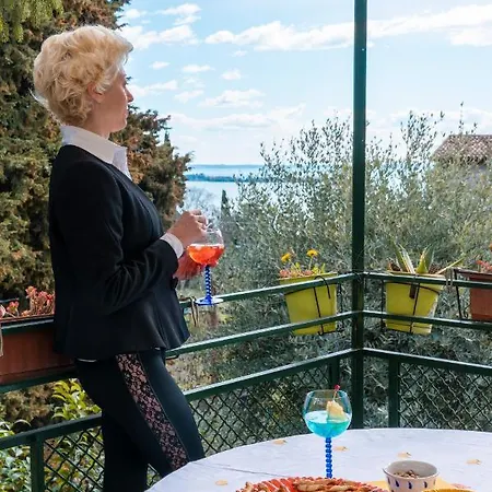 La Piccola Gardenia Oda ve Kahvaltı Gardone Riviera