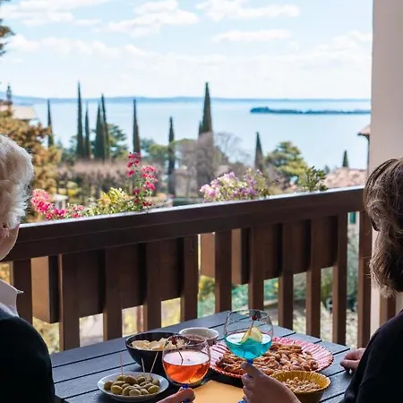 Oda ve Kahvaltı La Piccola Gardenia *